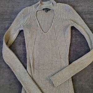 Gray long-sleeved dress Kendall and kylie